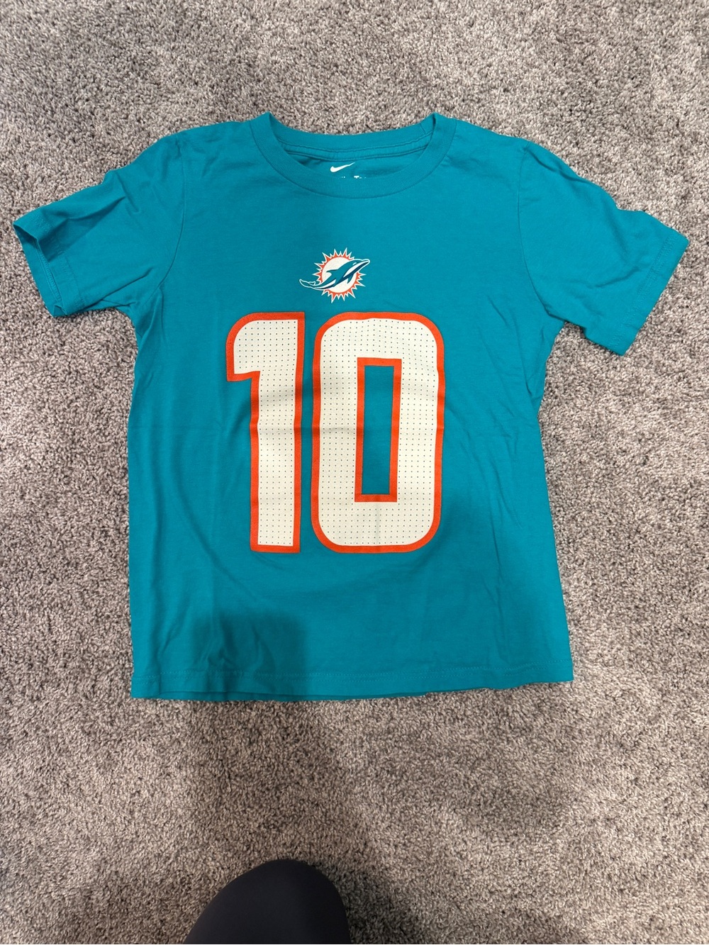 Miami Dolphins #10 T-Shirt - kids size small